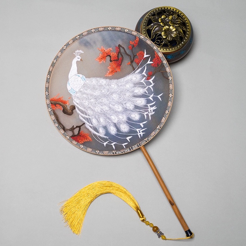 White peacock (Hand embroidery)