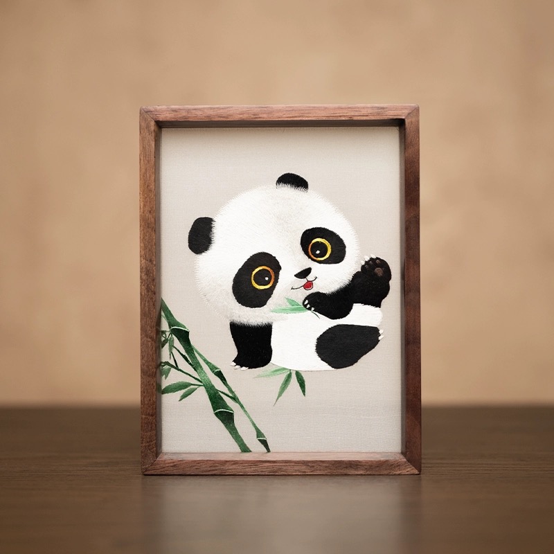 Panda pattern #4 (hand-embroidery)