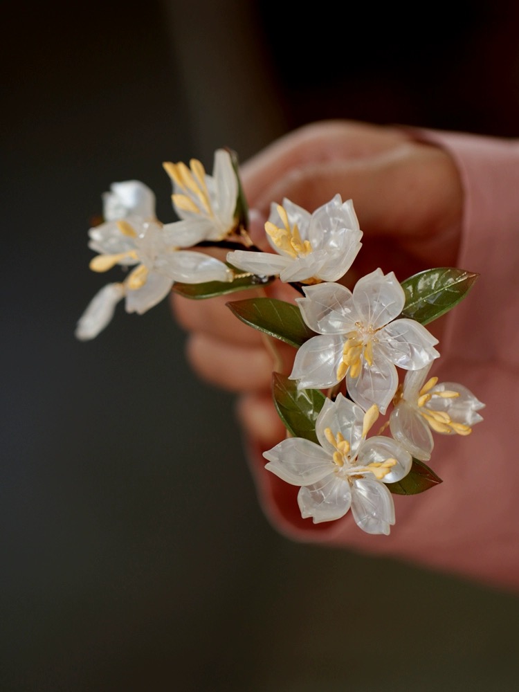 Gardenia soft stick hairpin - Image 2