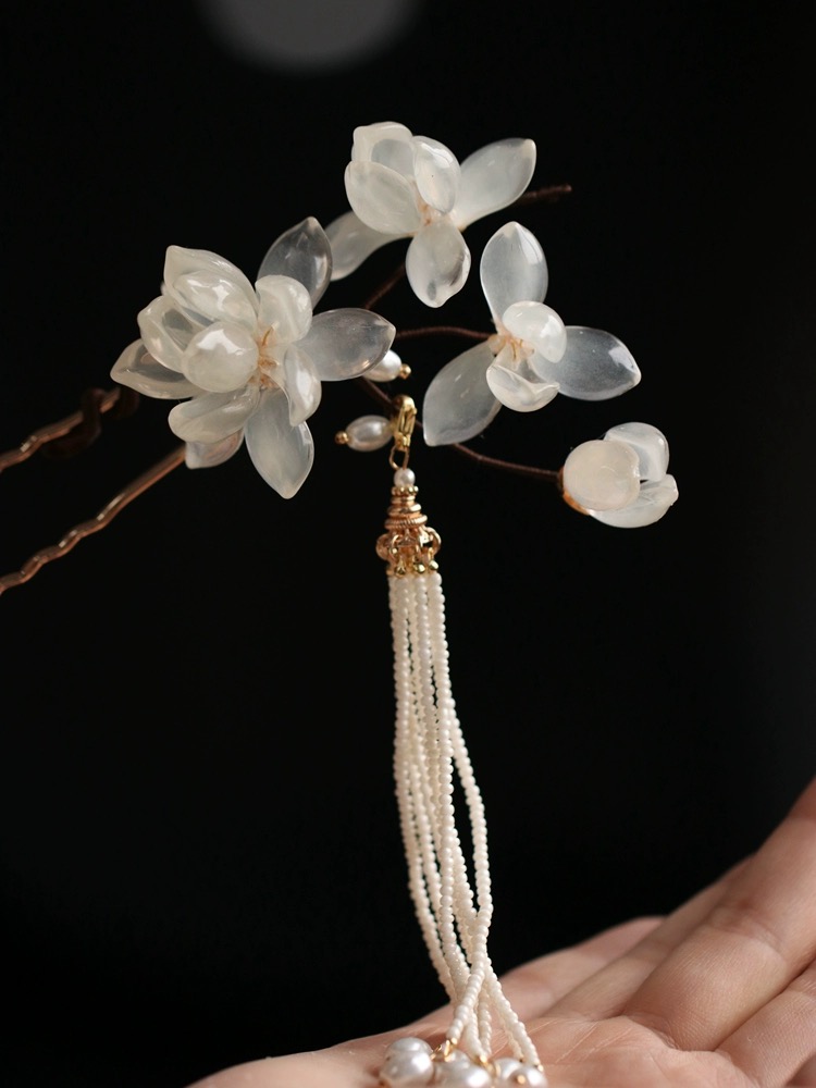 Magnolia pearl tassels hairpin 2#