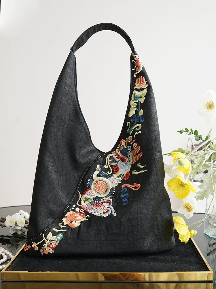 Dragon carp Gambiered Guangdong gauze bag
