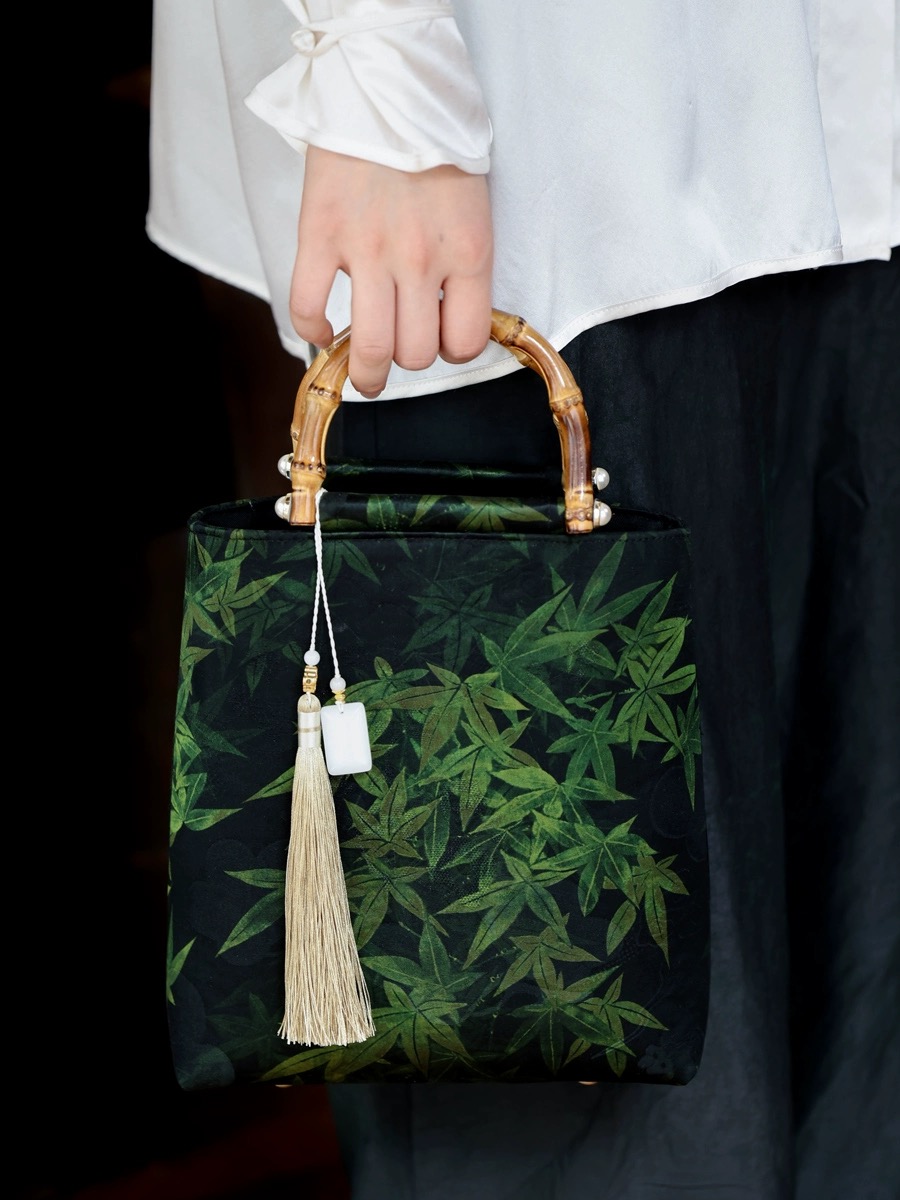 Bamboo knot handbag with Gambiered Guangdong gauze - Image 3