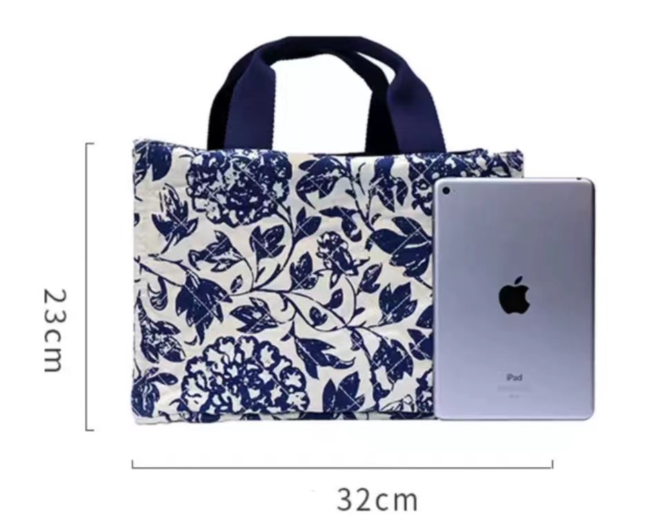 Blue and white peony pattern Tote Bag - Image 6