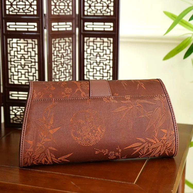 Gambiered Guangdong Gauze Envelope Wallet - Image 2