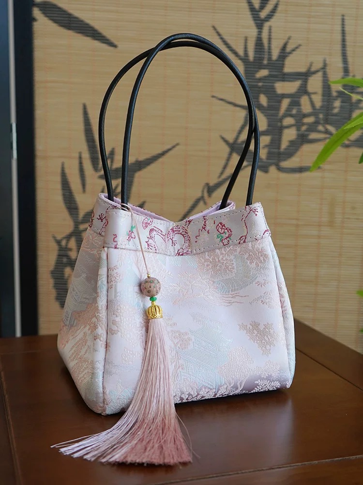 Song Brocade Lacquer Pearl Mini Square Bag