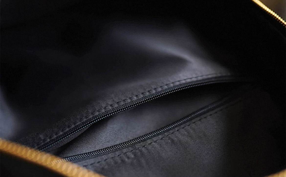 Guangdong Gauze Zipper Backpack - Image 5