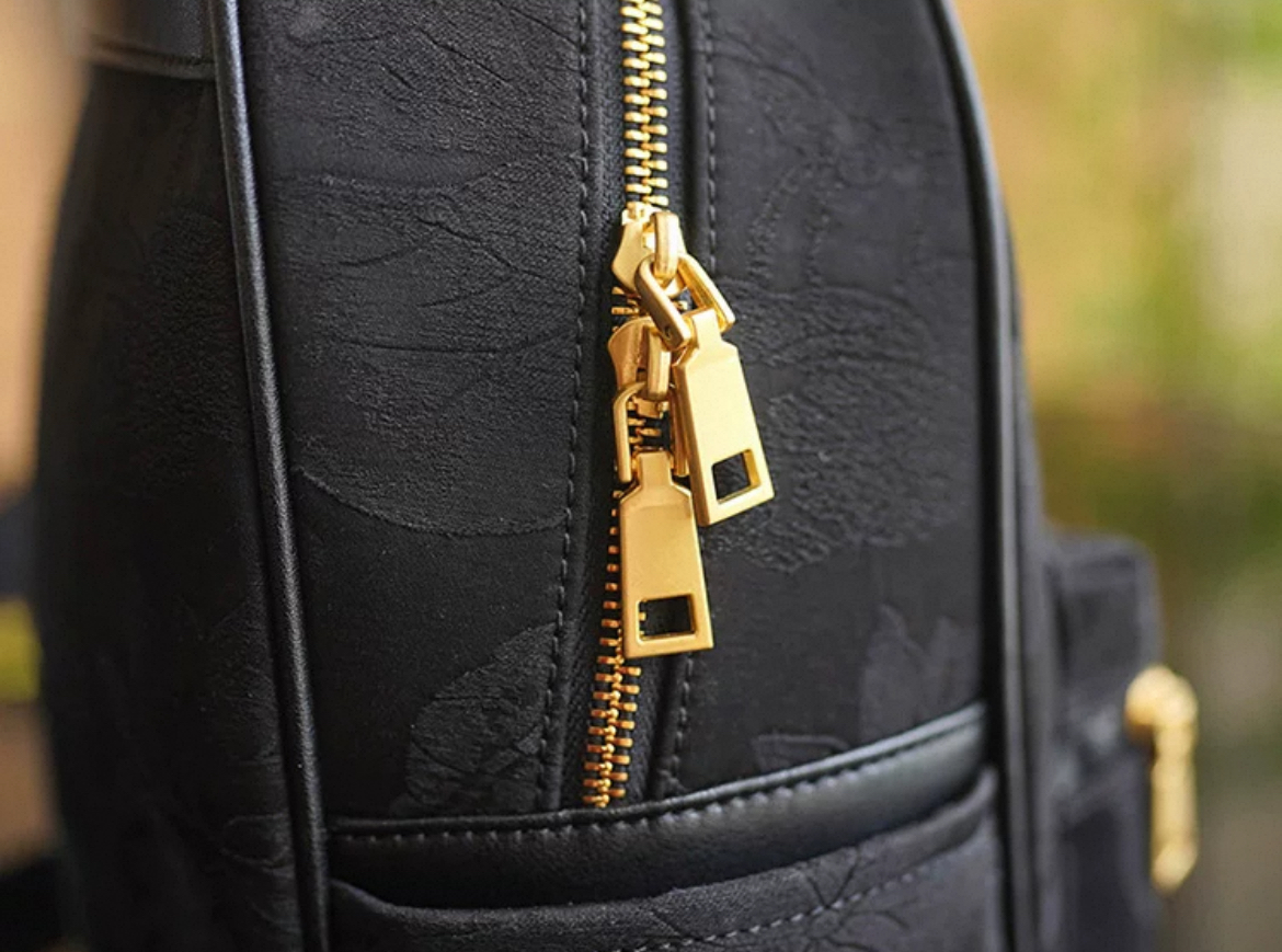 Guangdong Gauze Zipper Backpack - Image 7