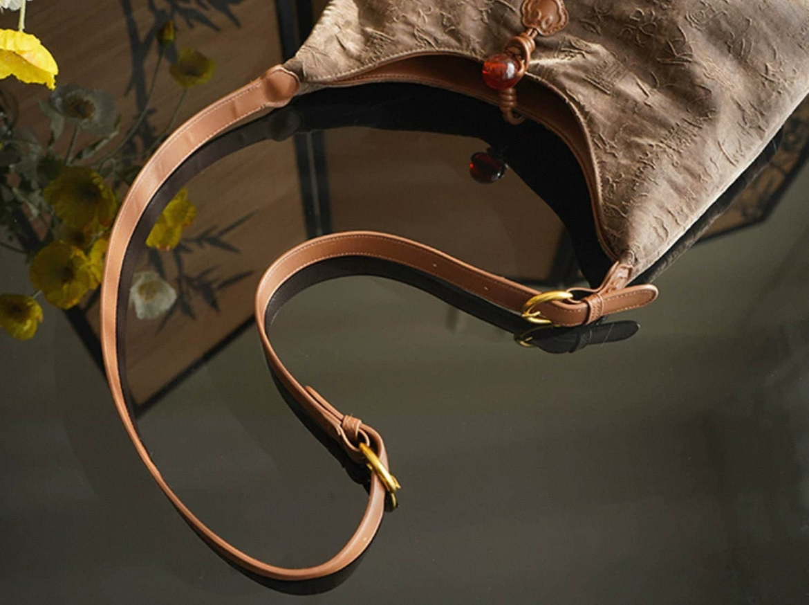 Guangdong Gauze Shoulder Bag with Oracle Bone Script - Image 3