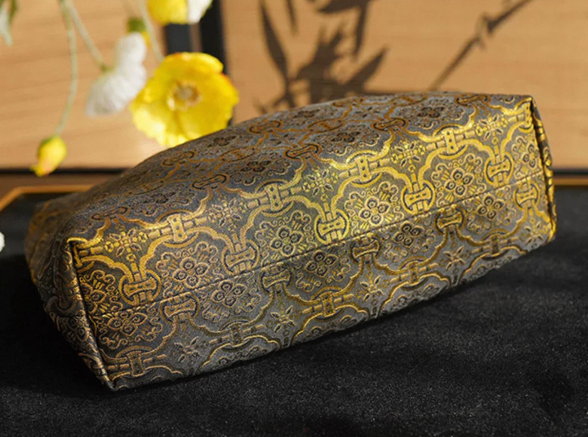 Song Brocade Shoulder Bag with Ding Sheng Pattern - Image 6