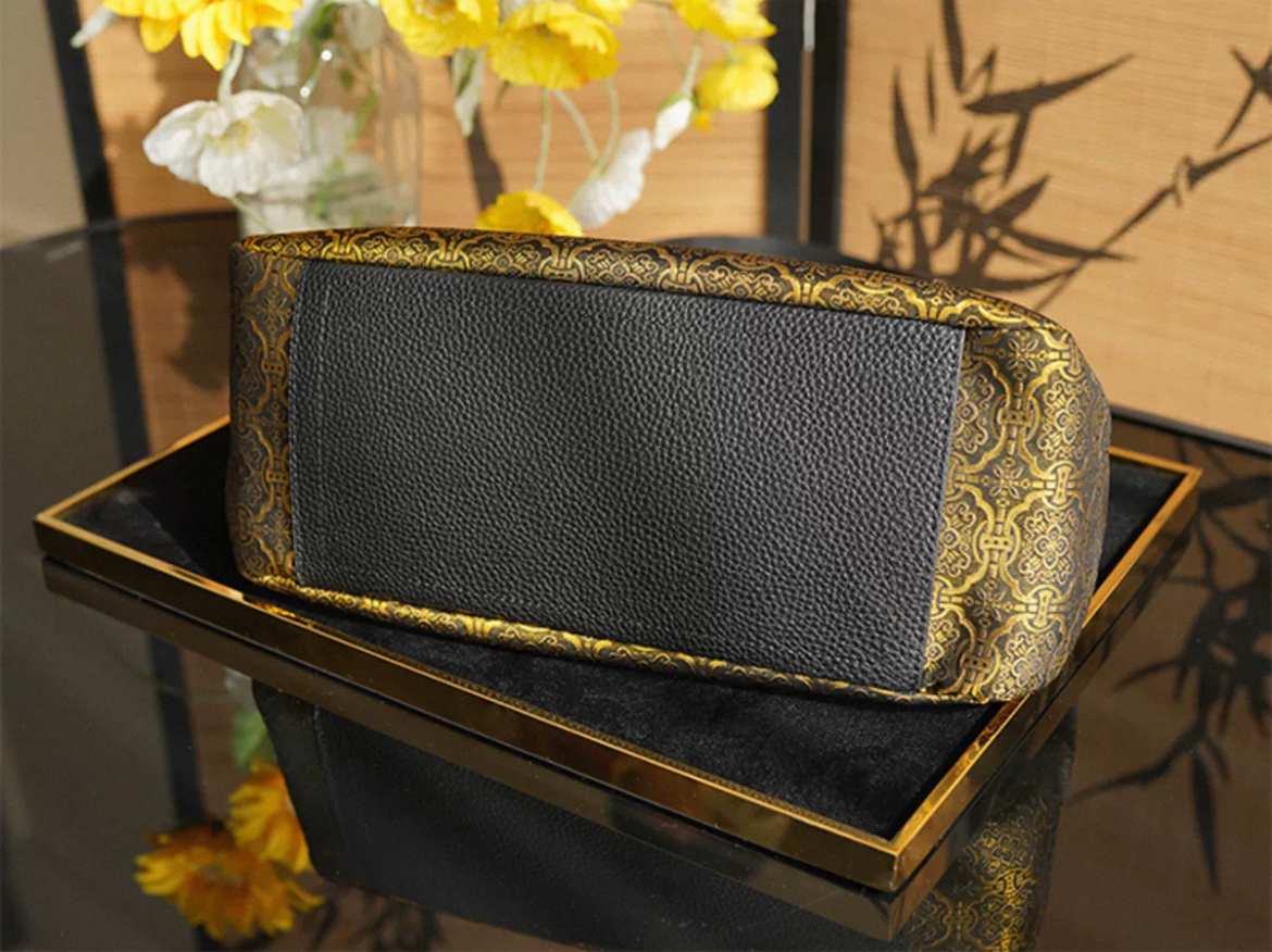 Song Brocade Shoulder Bag with Ding Sheng Pattern - Image 7