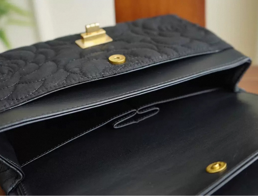 Guangdong Gauze Crossbody Bag - Black - Image 10