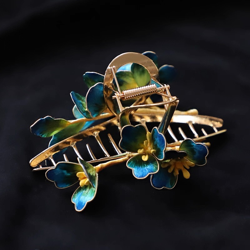 Velvet Blossom Hair Claw - Image 3